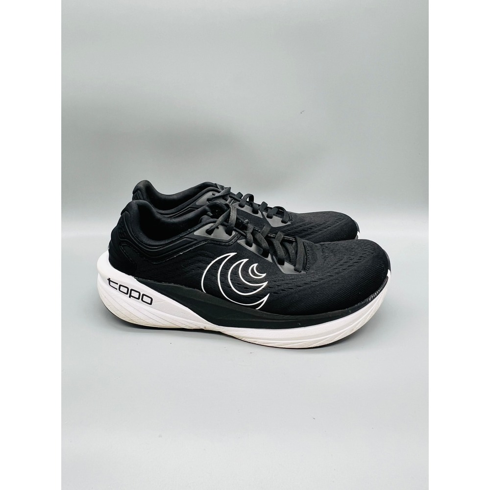 Topo Athletic Shoes Mens 9 Black White Phantom 4 Low Top Road Running Sneaker
